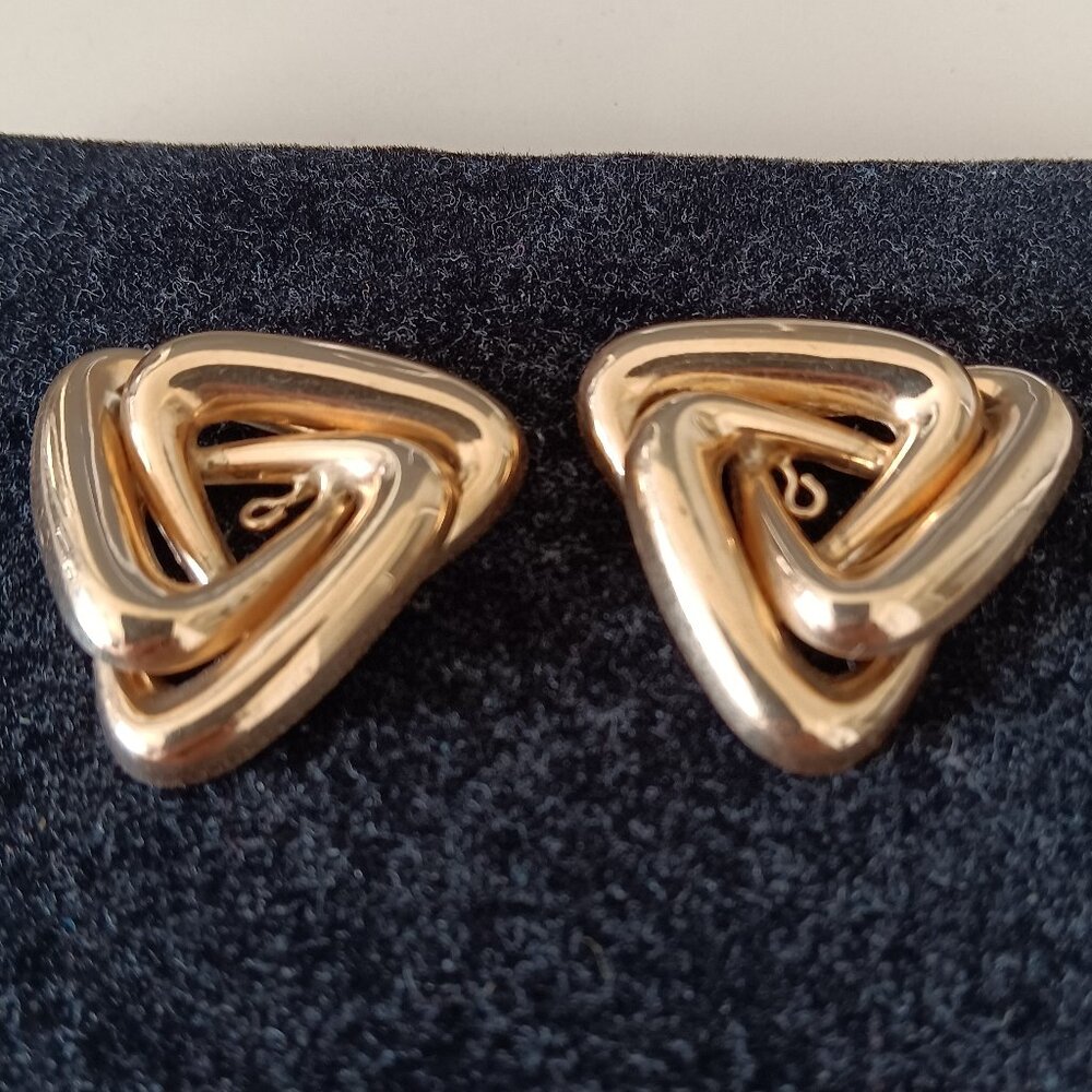 14KT Fine Gold Fancy Earring Jackets